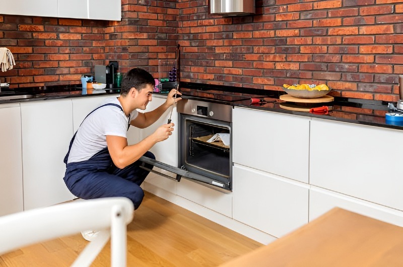 Oven & Stove repair in Compton